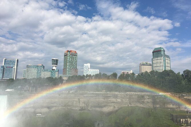 2-Day Best of Niagara Falls USA Tour from D.C. - Day 1 Stops: Whirlpool Park and Cave of the Winds Up Close