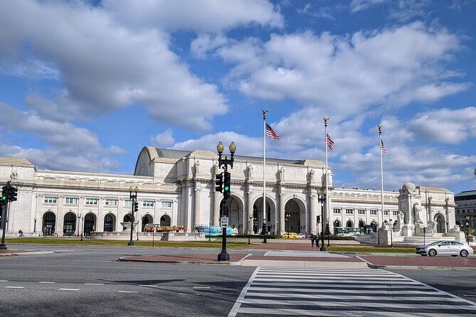 2-Hour National Mall Walking Tour from Washington DC - Stop-by-stop: what you’ll notice along the Mall