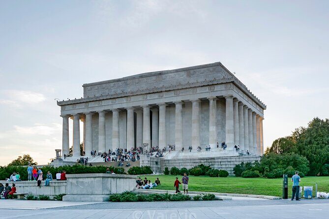 2-Hour National Mall Walking Tour from Washington DC - Who should book this tour