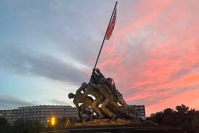 3- Hour Private Customizable Moonlight Washington DC Tour - US Capitol and Supreme Court Drive-Bys: Getting Oriented Fast