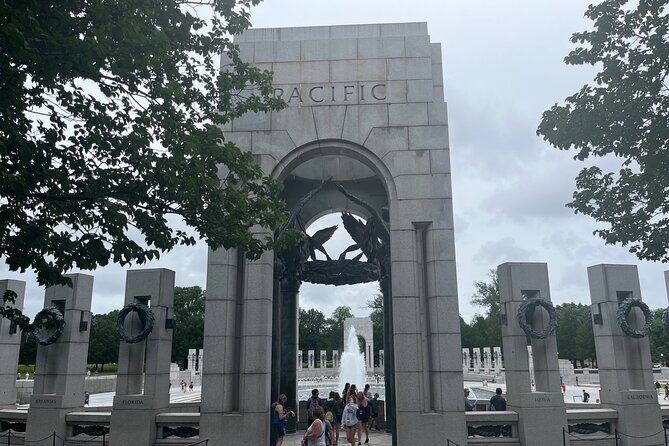 3- Hour Private Customizable Washington, DC Tour - War Memorials and Lafayette Square: Close Parking, One Must-Walk Moment