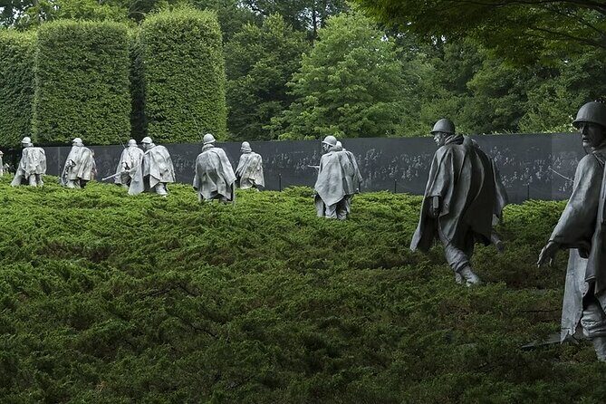 4-Hr DC Monuments Small Group Sightseeing Guided Tour - Vietnam Veterans Wall: Over 58,000 Names and the Part You’ll Feel