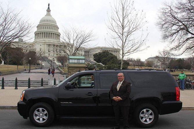 Airport Transfer DCA to/from Washington DC Downtown Area only - DCA to Downtown in About 30 Minutes, Without the Headache