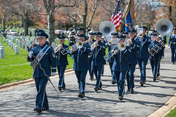 Arlington Cemetery Private Tour - The morning start that keeps Arlington feeling manageable