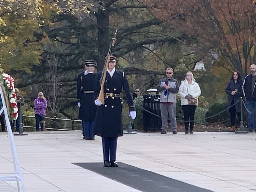 Arlington National Cemetery: Guided Walking Tour - Arlington House and the Robert E. Lee Memorial: A Visual Anchor