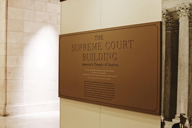 Capitol Hill, Supreme Court & Library of Congress Exclusive Tour - The Most-Praised Part: Guides Who Keep the Group Moving (and Answering Questions)