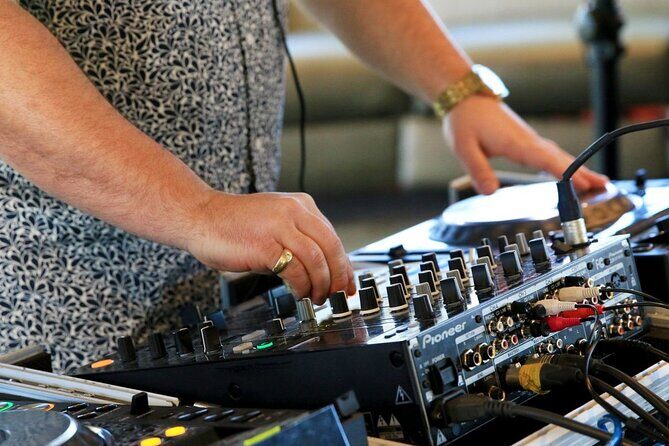 City Cruises Washington DC: Signature Mimosa Brunch Cruise - Drinks, Age Rules, and the Cash Bar Reality