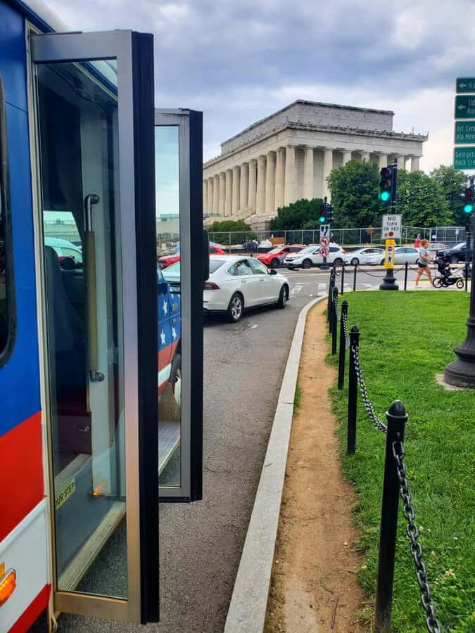 D.C: Monuments & History Guided Open-Air Bus Tour-Day &Night - Day Versus Night Tours: Pick the Mood That Fits Your Day