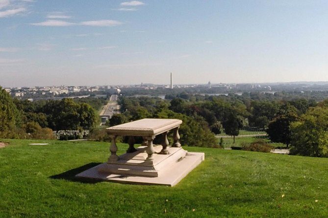 Day or Night National Mall Bus Tour with Arlington Cemetery Walk - The Changing of the Guard: where precision meets emotion