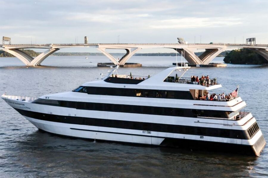 DC: City Cruises Buffet Brunch, Lunch, or Dinner Cruise - Who this cruise is best for (and who should think twice)