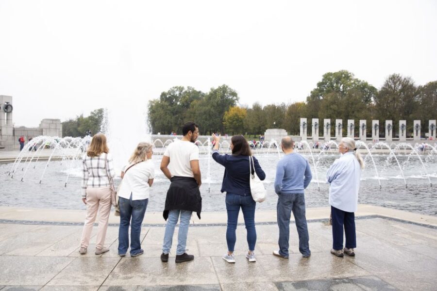 DC: Guided National Mall Tour & Washington Monument Ticket - The Three Servicemen Statue: a stop that teaches your eye