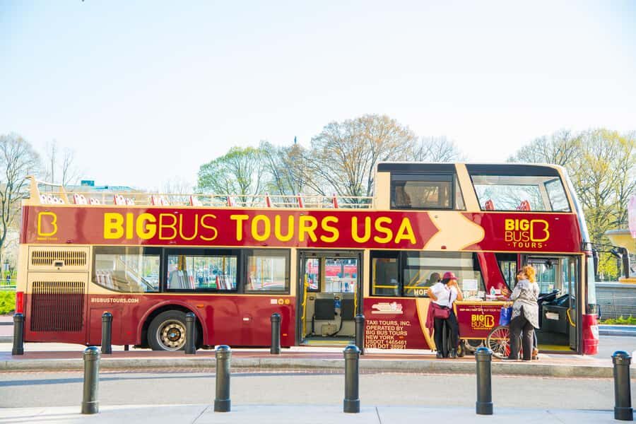 DC: Hop-on Hop-off Tour by Open-top Bus with 17 Stops - So, Should You Book the Big Bus Hop-On Hop-Off?