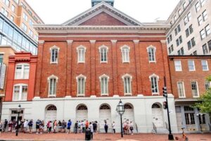 DC: Lincoln Assassination Walking Tour with Ford's Theatre - Ford’s Theatre: Where the Night Becomes Real