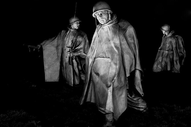 DC Monuments by Moonlight: Small Group Walking Tour - Price, group size, and what $77 really buys you