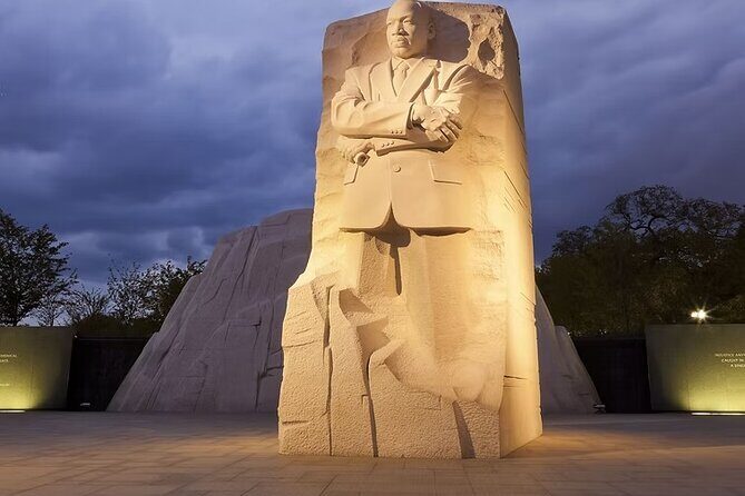 DC Monuments Small Group Guided Night Tour 3 Hours - Who should book, and who might skip
