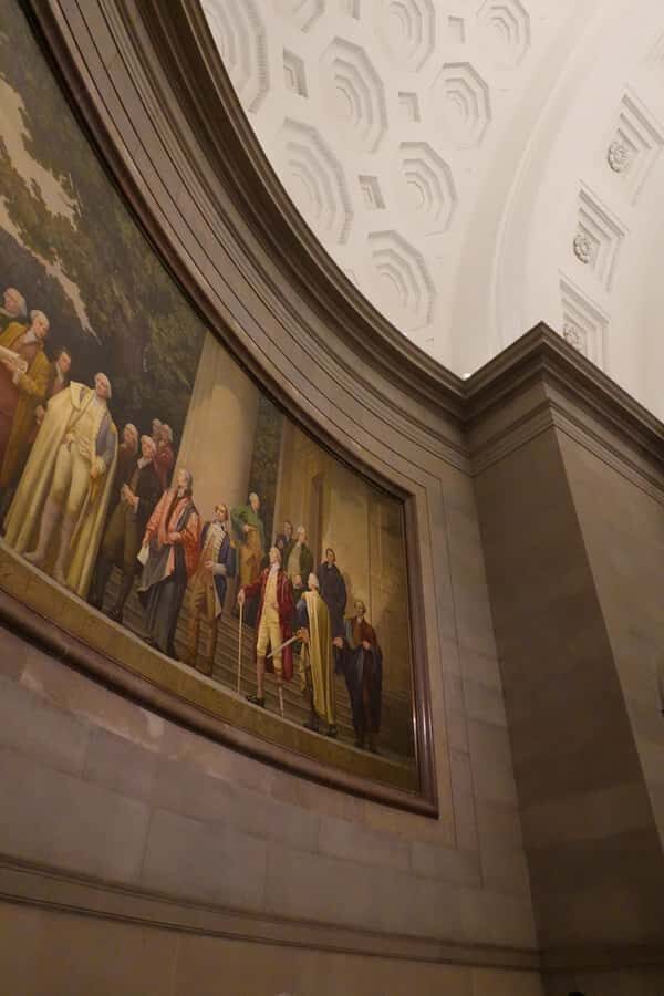 DC: National Archives & Optional Museum Add-On - Why this National Archives tour hits so hard