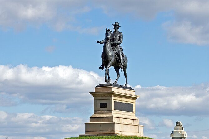 DC: Small Group Max 12 Gettysburg National Military Park Day Tour - The Drive North: When the Bus Time Adds Meaning