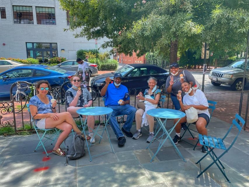 DC's Original Food & History Neighborhood Tour - Meet your guide: Rasheed or Jim, and why their style matters