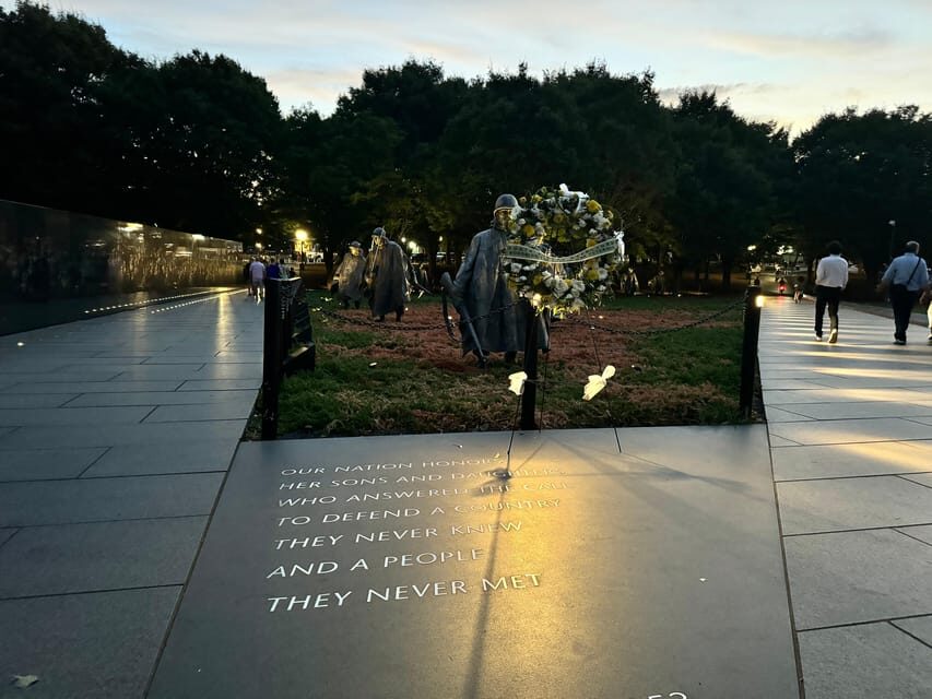 DC:Small Group Sunset Tour . - Van Seating and Getting Good Views