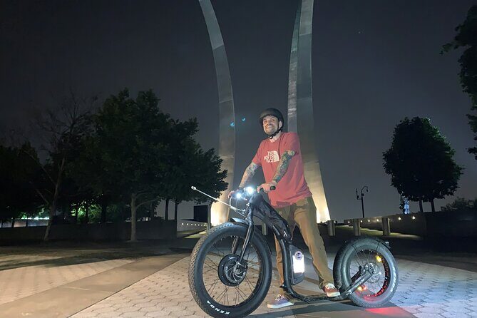 Epic Evening e-Scooter Tour - What the guide adds: Brian’s stories and photo help