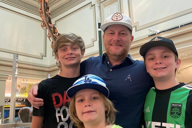 Family Friendly Smithsonian Natural History Museum Private Tour - Wildlife galleries with real emotional payoff