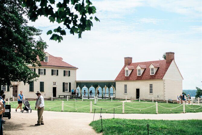 Full-Day Tour of Washington DC with Mount Vernon & Old Alexandria - George Washington’s Mount Vernon: included entry and a self-guided audio-style visit