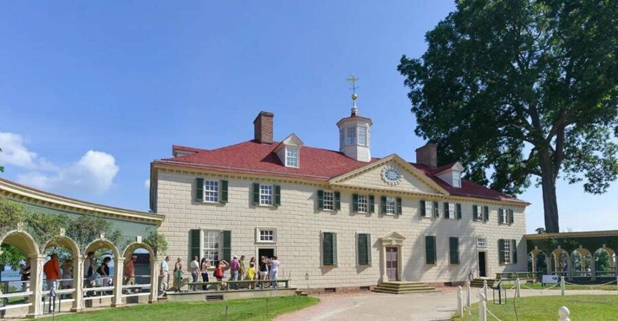 George Washington's Mount Vernon & DC Monuments Night Tour - Entering Mount Vernon: Mansion Tour and What You’ll Learn