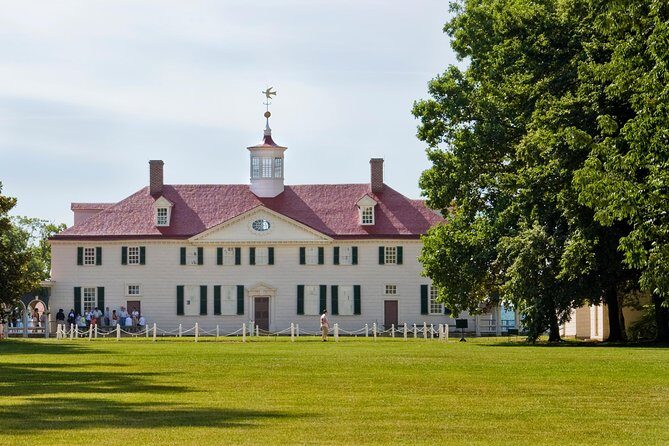George Washington's Mount Vernon Half-Day Tour from Washington DC - Getting on the Coach: Meeting Point and Ride Comfort