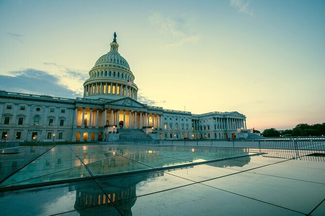 Ghosts of D.C. - Walking Tour - Meeting at the Supreme Court: where the night starts