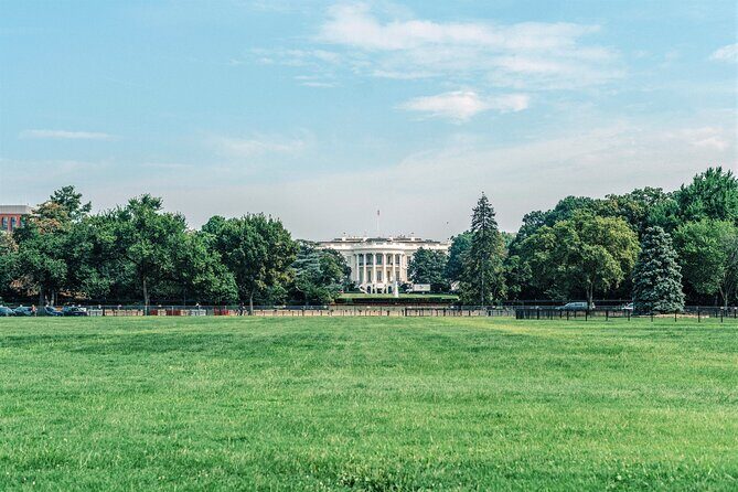Grand Sightseeing Tour of Washington DC - The 3-Hour Pace: Why the Van Makes Sense Here