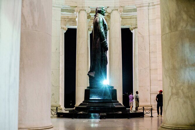 Grand Tour of DC with Option to Add Explore Egypt in DC - Lincoln Memorial, Vietnam Veterans Memorial, and Korean War Memorial timing