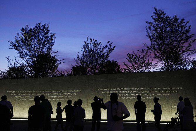 Guided African American History Tour with Reserved Museum Entry - MLK Memorial and Lincoln Memorial: why the order helps