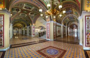 Guided Capitol Hill with US Capitol & Library Congress Entry - Getting Started: Supreme Court Meeting Point Options