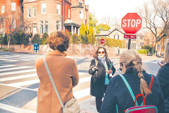 Guided tour in French of the Essentials of Washington - Why this Washington in French tour feels different