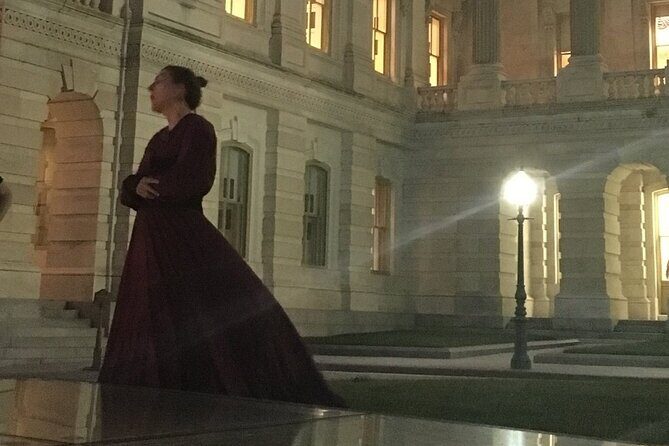 Haunted DC Night-Time Walking Tour on Capitol Hill - Stop on Capitol Hill: Walking the Dark Side of the City