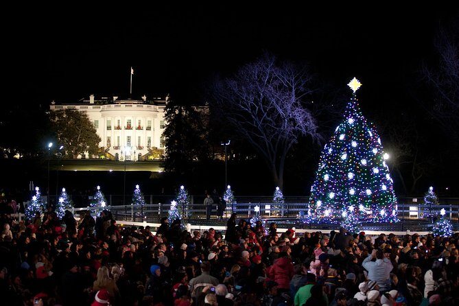 Holiday Lights Tour of Washington DC and Old Town Alexandria - Entering the tour zone: Navy Memorial Plaza at 7:30 pm