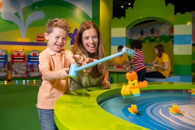 LEGO Discovery Center Washington D.C Admission Ticket - Building workshops: Master Model Builder and make-it-then-keep-it fun