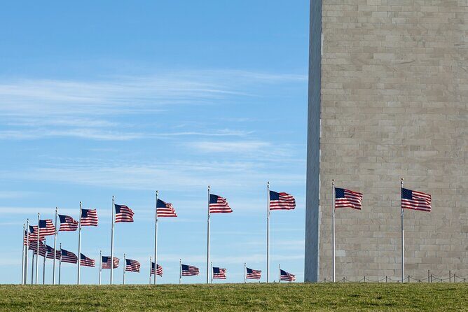 Mt. Vernon Full Day Tour with Guide - U.S. Capitol Grounds and the Statue of Freedom at a Distance