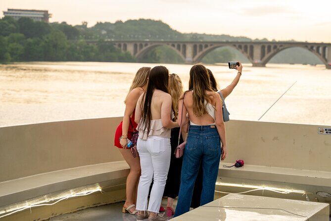 Narrated Sightseeing Boat Cruise along Potomac River in DC - Where You Board: Potomac Paddle Club and Getting On the Boat