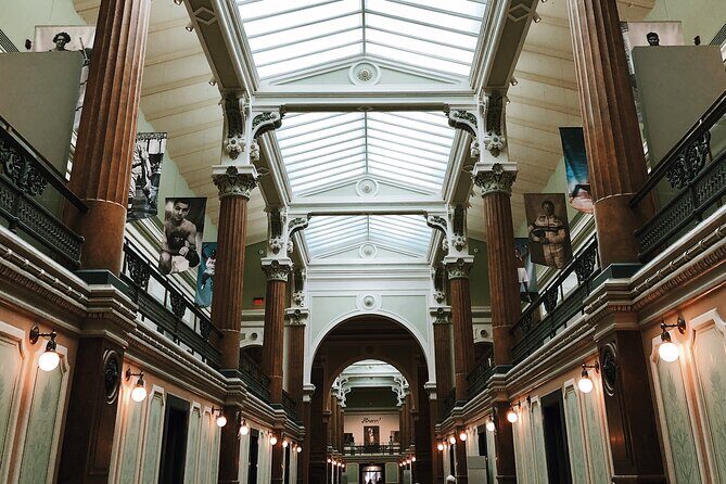 National Archives + National Portrait Gallery Tour 6ppl Max - American Art side and the Lunder Conservation Center peek