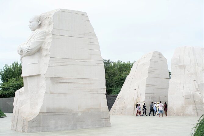 National Mall & Cherry Blossoms Tour with Optional Museum Tickets - The guides: the human difference behind a fast loop