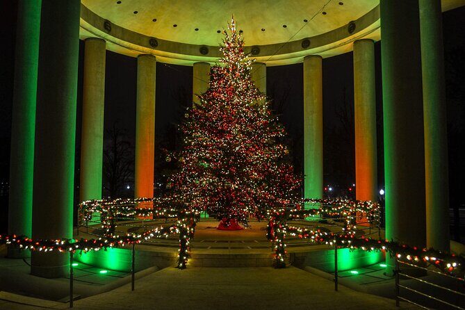 National Mall Monuments Night Tour with 10+ Stops, Entry Tickets - Meeting Up at 7:30 pm by the National Archives