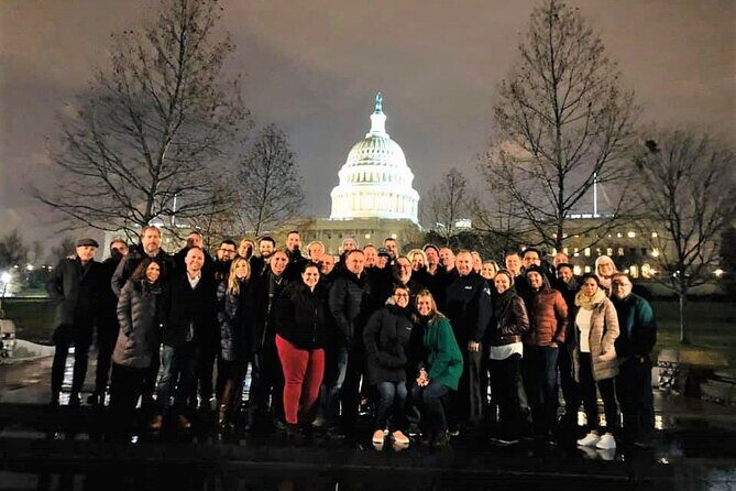 National Mall Night Tour with 10+ Monuments (Public or Private) - The guide and driver effect: why host quality matters on a night tour