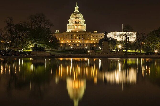 National Mall Night Tour with Washington Monument & 2 Museums - National Gallery of Art and the memorial loop: a night route that keeps momentum