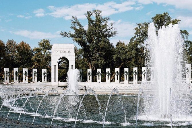 National Mall Tour w/ Washington Monument Semi-Private 12ppl Max - Washington Monument: ticket included, but exploration is on you