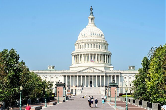 National Mall Tour with 10 Stops & U.S. Capitol or Museum Entry - The White House and Lafayette Square Walk You’ll Remember