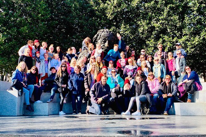 Night-Time City Tour of Washington DC - Guides: the biggest factor in whether the night feels great