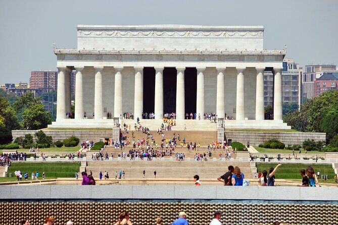 Private 3 Hour Highlights Tour Washington DC for up to 10 Guests - Your private ride: pickup, comfort, and how the group size affects the day