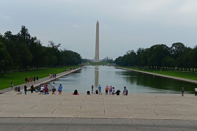 Private and personalized tour of Washington dc - What $342.86 buys: private SUV comfort for up to 3