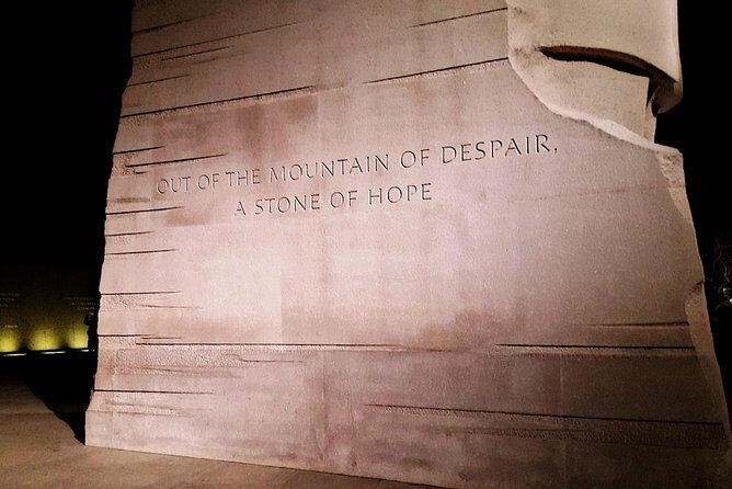 Private Night-Time Monuments Tour of DC for up to 10 Guests - Key highlights at a glance